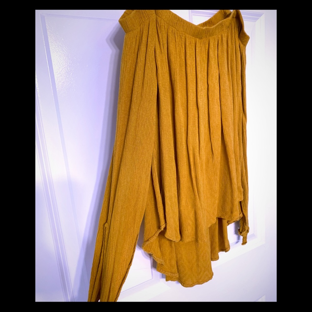Mustard yellow shirt no shoulders ties at wrists
